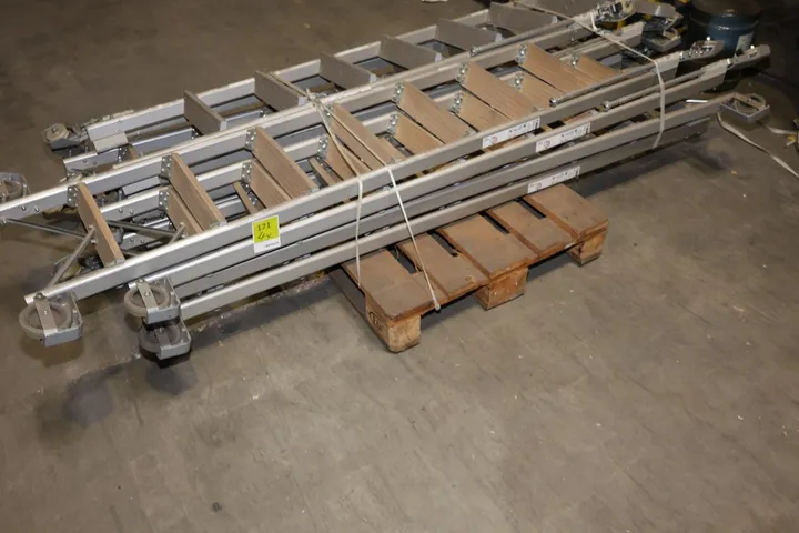 4 x Konvolut Leitern